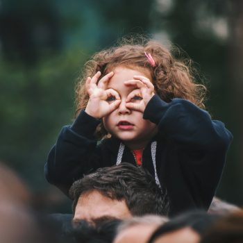 edi-libedinsky-1bhp9zBPHVE-unsplash припознаване на дете – същност и унищожаване